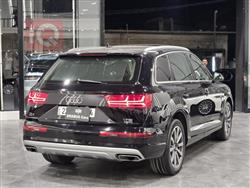 ئاودی Q7